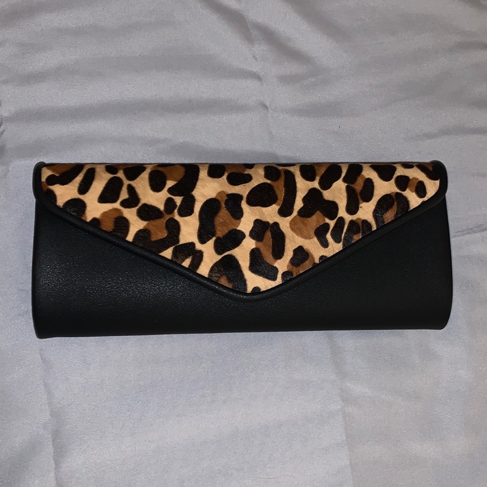 Leopard Clutch💎
